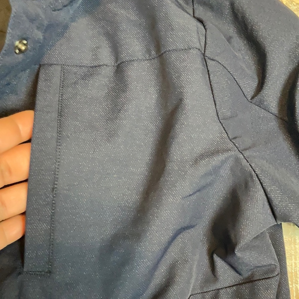 MPG navy hooded jacket w/snap buttons. 3 pockets. - Picture 4 of 5